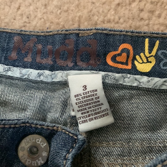 Mudd Jean shorts - Picture 2 of 2